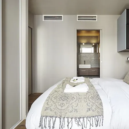 Cardinet Apartment